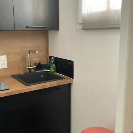 Centre-ville Marche Avec Wi-fi Apartmán